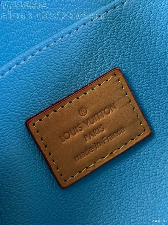 Louis Cosmétique Pochette Vuitton PM 0815